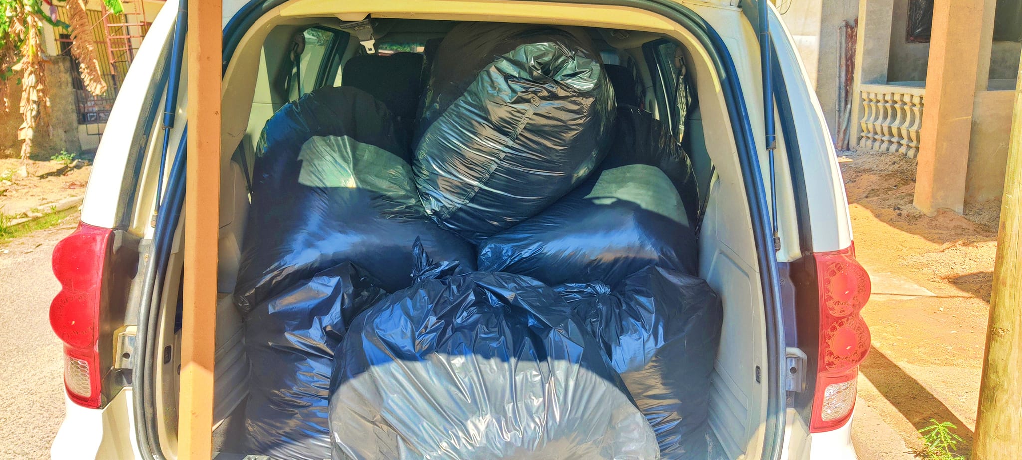 ¡Agradecemos su gran generosidad!